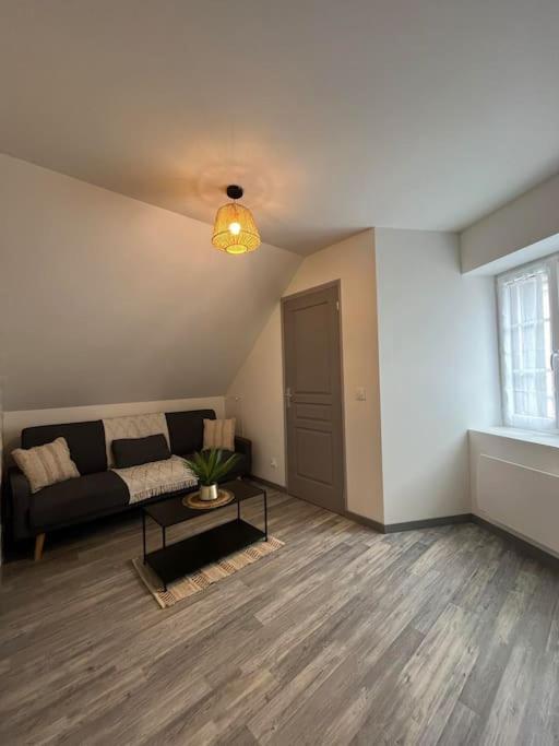 Charmante Maison De Bourg Cosy Acces Wifi Sepmes Luaran gambar
